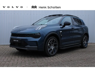 Lynk & Co 01 1.5 | Automaat | Panoramadak | Parkeercamera |Stuur- en stoelverwarming | Parkeersensoren voor + achter | Adaptive cruise control | Apple carplay & Android auto