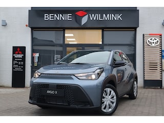 Toyota Aygo Hybrid 115 play