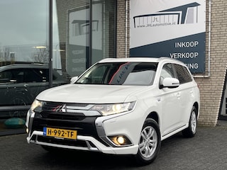 Mitsubishi Outlander 2.4 PHEV Pure*AUTOM.*ECC*CRUISE*NAVI*CAM*