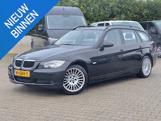 BMW 3-serie Touring 318i AIRCO CRUISE TREKHAAK