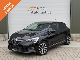 Renault Clio 1.6 E-Tech Hybrid 140 Business Zen Airco / Camera achter / Carplay / Sensoren voor / 16" LM velgen