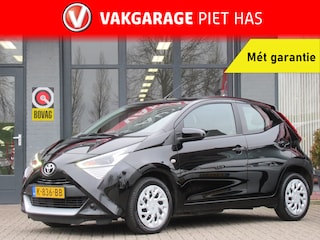 Toyota Aygo 1.0 VVT-i x-play | Airco | Apple Carplay | Parkeercamera | Incl. Garantie | LED Dagrijverlichting |