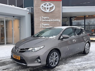 Toyota Auris 1.8 Hybrid Lease