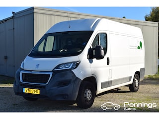 Peugeot Boxer 330 2.0 BlueHDI L2H2 Premium Pack