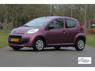 Peugeot 107 1.0 12V Access Accent 5 deurs / Airco / All season banden / Slechts 67.000 km.
