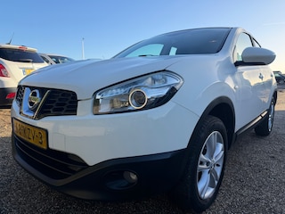 Nissan Qashqai 1.6 Visia Navi Camera Cruise Nette Auto met APK