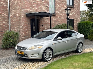 Ford Mondeo 2.5-20V Titanium Leer 18inch!