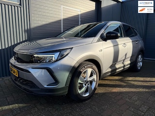 Opel Grandland 1.6 Turbo Plug-In Hybrid Business Edition