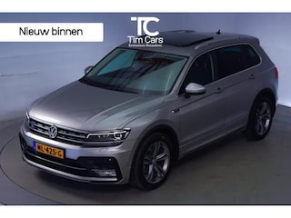 Volkswagen Tiguan 1.4 TSI R-line Automaat | Panoramadak | LED verlichting adaptief | Stoelverwarming | Ergo stoel | Spiegels inklapbaar | Achteruitrijcamera | Parkeersensoren voor en achter