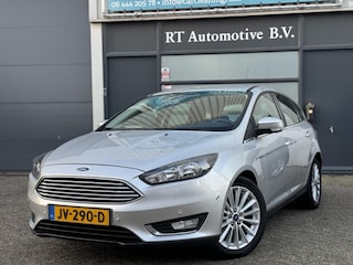 Ford Focus 1.0 Titanium Cruise / Clima Dealer OH