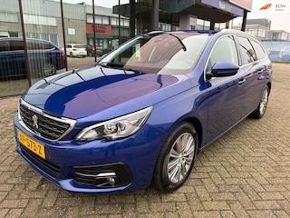 Peugeot 308 SW 1.2 PureTech Allure / Keyless / Carplay / Trekhaak