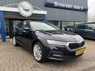 Skoda Octavia Combi 1.4 TSI iV 204pk PHEV DSG Business Edition met Stoel- en Stuurverwarming