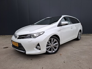 Toyota Auris Touring Sports 1.8 Hybrid PANO DAK CAMERA XENON HALF LEER NAVI CRUISE ECC TREKHAAK