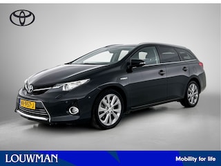 Toyota Auris Touring Sports 1.8 Hybrid Executive | Panoramadak | Trekhaak |