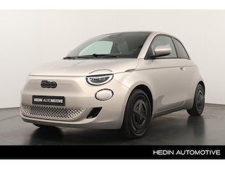 Fiat 500 118pk Giorgio Armani Edition 42 kWh Private lease nu vanaf €399,- 72 mnd 5.000km/jr  Van €41.490.- Voor €37.490.-| Parkeer Camera | Adapt. Cruise | Keyless | Panoramadak | Stoelverwarming