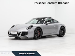 Porsche 911 Carrera 4 GTS