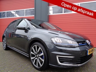 Volkswagen Golf 1.4 TSI GTE 150PK Clima Cruise Leer Pano-Dak Automaat