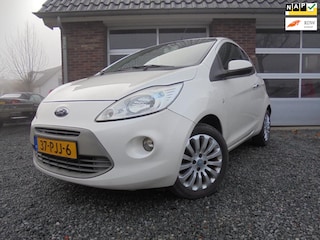 Ford Ka 1.2 Titanium X start/stop / weinig km / parelmoer / NAP