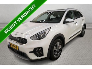 Kia Niro 1.6 GDi Hybrid ExecutiveLine / Schuifdak / Trekhaak / Navigatie / Airco-ecc./ 1/2Leder / Radio multimedia /