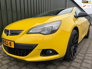 Opel Astra GTC 1.4 Turbo Sport Nieuwe Apk