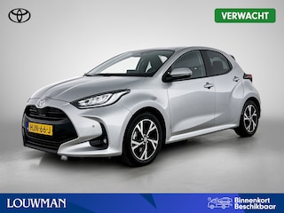 Toyota Yaris 1.5 Hybrid 115 Dynamic | BTW Voertuig | Stoelverwarming | Draadloos laden |
