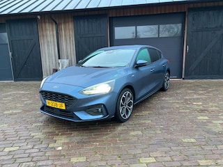 Ford Focus 1.5 EcoBoost ST Line Business, ZEER NETJES , TREKHAAK