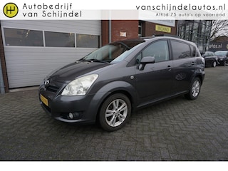 Toyota Corolla Verso 1.8 VVT-I LUNA 5 PERSOONS ORIGINEEL NEDERLANDS DEALER ONDERHOUDEN TREKHAAK ECC AIRCO CRUISECONTROL PARKEERSENSOREN 16INCH LMV 4X ELECTR.RAMEN-SPIEGELS
