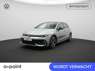 Volkswagen Golf 1.5 eHybrid GTE 272 pk Automaat (DSG) | Verlengde garantie | Navigatie | Trekhaak (wegklapbaar) | Parkeersensoren | Achteruitrijcamera | Stoelverwarming |