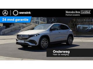 Mercedes-Benz EQA 250+ AMG Line 71 kWh | Panoramadak | Premium pakket | Burmester | Draadloos telefoon laden |