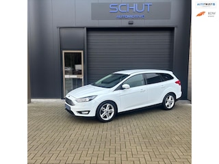 Ford Focus Wagon 125pk Titanium CLIMA | CRUISE CONTROL | TREKHAAK | NAVI | LED | STOELVERWARMING | STUURVERWARMING