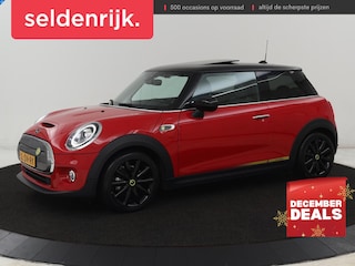 Mini Mini Electric Edition Greenwich 33 kWh | Panoramadak | Stoelverwarming | Carplay | Navigatie | Camera | Full LED | Sportstoelen | Keyless | Climate control