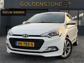 Hyundai i20 1.0 T-GDI Comfort 1e Eigenaar,Navi,Camera,PDC,Clima,Cruise,Stuurverw,Stoelverw,Lm velgen,Nieuwe Apk bij Aflevering