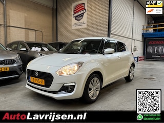 Suzuki Swift 1.2 SELECT 4 CYLINDER MOTOR NAVIGATIE / CAMERA AIRCO NL AUTO NAP!!