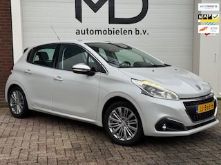 Peugeot 208 1.2 Allure - Nieuwe distributie riem - Trekhaak