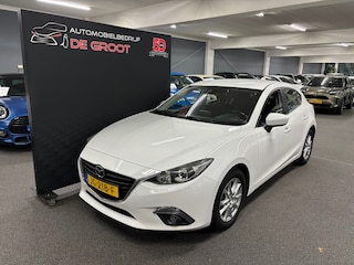 Mazda 3 2.0 Skylease NL-Auto met Navigatie, Climat Control, Cruise Control en LM-velgen