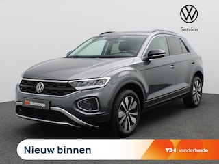 Volkswagen T-Roc 1.0 TSI Edition 115PK Navi, Adaptieve Cruise Controle, Side Assist, PDC voor en achter, Stoelverwarming, 17" LM Velgen