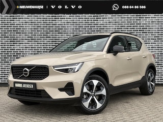 Volvo XC40 2.0 B4 Plus Dark | Trekhaak | Adaptive cruise control | Harman Kardon audio | Verwarmbare voorruit | Dode hoek detectie BLIS | Stoel- en stuurwielverwarming |