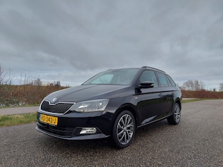 Skoda Fabia Combi 1.0 TSI Drive. CRUISE, NAVI, LICHTMETALEN VELGEN, AIRCO!
