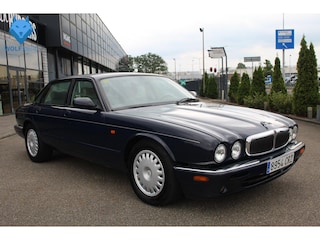 Jaguar XJ 3.2 V8 Executive
