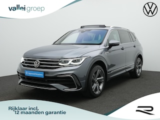 Volkswagen Tiguan 7 pers. 1.5 TSI R-Line Business | Panoramadak | Trekhaak | IQ Light | Stuur-/stoelverwarming | Achteruitrijcamera