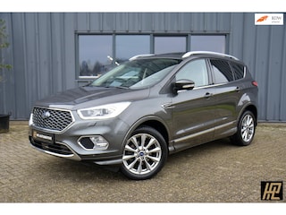 Ford Kuga 1.5 EcoBoost Vignale * Pano * Leer * Memory * Carplay/Android * Trekhaak * Zeer compleet