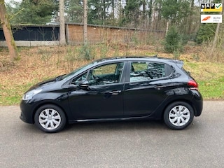 Peugeot 208 1.2 PureTech Blue Lion Cruise navi PDC