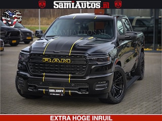 Dodge Ram 1500 Limited Night H.O 540HP 706Nm | Massage + Full Option | De Meest Luxe en Volle Pick-Up in zijn Klasse | Comfortabele Dubbele Cabine met Royale 5 Zitplaatsen | BPM vrij | Nu Leverbaar uit Voorraad | Voorraad Nr 2329 - 5135