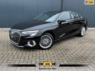 Audi A3 Limousine 30 TFSI Advanced edition * Navigatie * Parkeersensoren * Sportstoelen * Cruise Control *