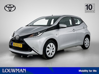 Toyota Aygo 1.0 VVT-i x-play Automaat | Camera | Multimedia | Airco | Metallic Lak |