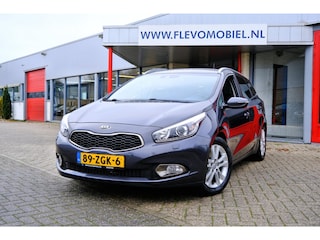 Kia Ceed Sportswagon 1.6 GDI Super Pack Premium Xenon|Leder|Navi|ParkAssist|LMV
