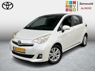 Toyota Verso-S 1.3 VVT-i Aspiration Navigatie Panodak