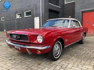 Ford Mustang 3.3 6 Cilinder Automaat Cabriolet