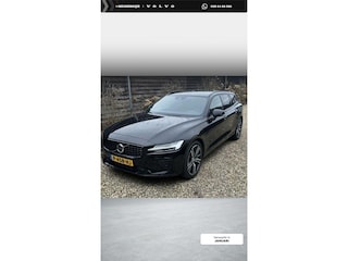 Volvo V60 2.0 T6 Recharge AWD R-Design | Adaptive cruise control | Stoel- en Stuurverwarming | 19" velgen | Elektrische stoelverstelling | Keyless | Achteruitrijcamera | Harman/Kardon | Apple Carplay / Android Auto |