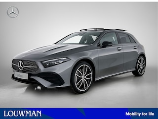 Mercedes-Benz A-klasse 250 e Business Solution AMG | AMG Line Plus pakket | Smartphone-integratie | Head-up display | Panoramaschuifdak | Augmented Reality navigatie | Multibeam LED | 360°-camera | 19 inch AMG veglen |